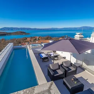  Apartment Solis Lacus Penthouse